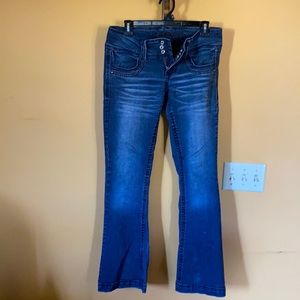 Wallflower Bluejeans